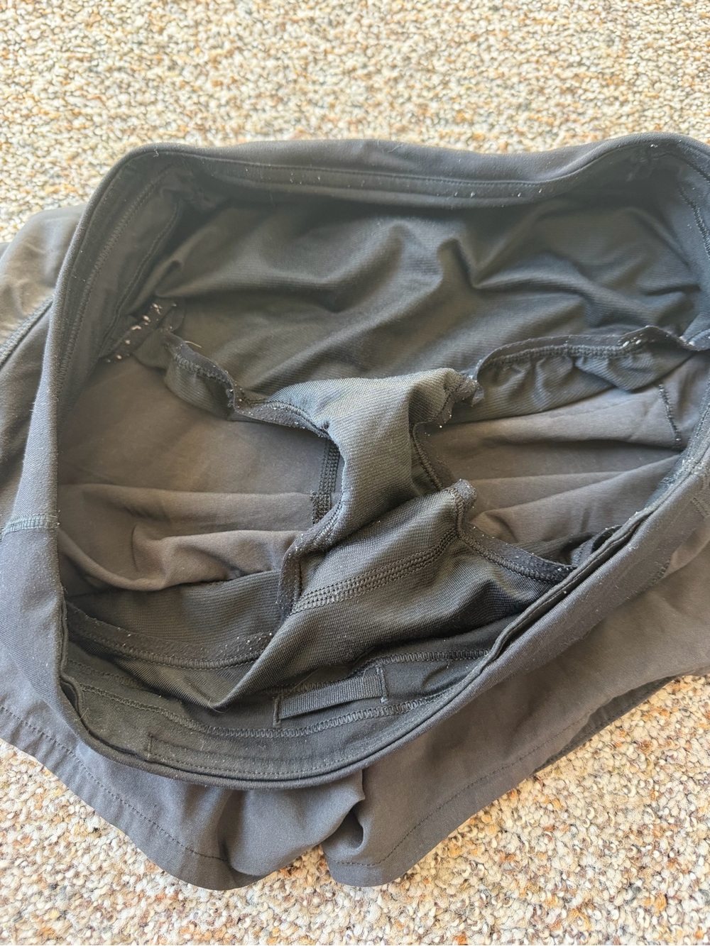 Lululemon Run Speed Short Ruffle Black W7186S 2011 2.5" Running Shorts - Picture 3 of 5